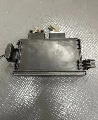 Ford Mondeo MK V Tailgate/trunk control unit/module DG9T14B673BB