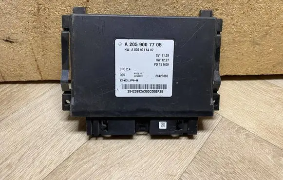 Mercedes-Benz C W205 Gearbox control unit/module A2059007705 A0009016402
