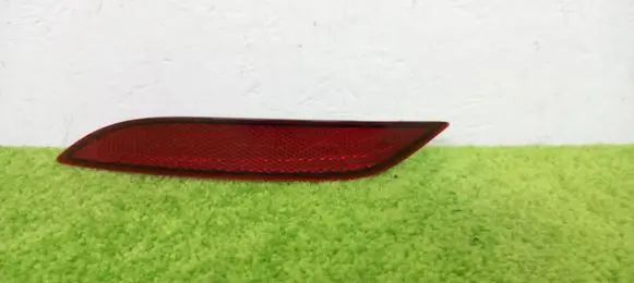 Audi A3 S3 8V Rear tail light reflector 8V0945105