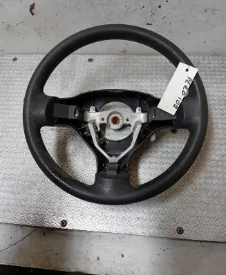 Peugeot 107 Steering wheel