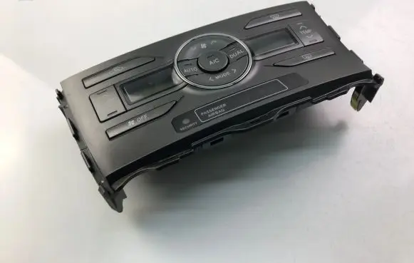 Toyota Auris 150 Interior fan control switch 5590002220