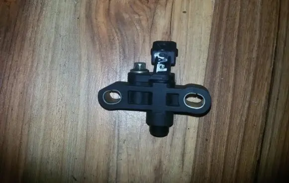 Ford Focus Crankshaft position sensor 948f6c315aa