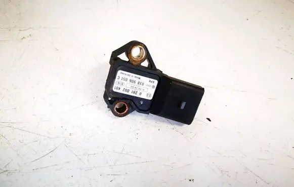 Audi Q7 4L Air pressure sensor 0281002401 038906051c