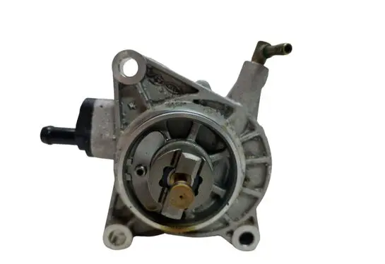 Hyundai Kona I Vacuum pump 2881004075