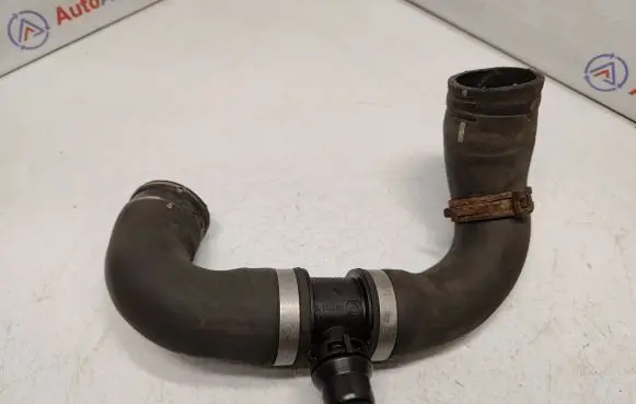 BMW X3 F25 Engine coolant pipe/hose 7615608 11537615608