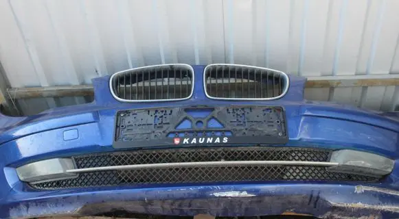 BMW 1 E81 E87 Front bumper 7185554 7185125 7166605