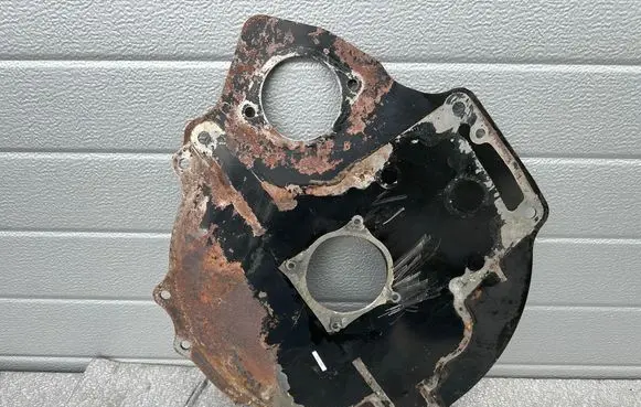 Nissan Patrol Y61 other engine part 30410VC100