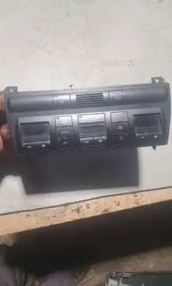 Audi A6 S6 C5 4B Climate control unit D520000 5HB00760400 4B0820043F