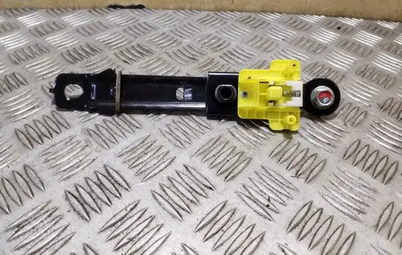 Hyundai ix35 Seat belt adjustment rail 