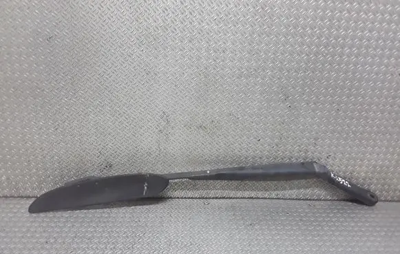 Hyundai Santa Fe Front wiper blade arm
