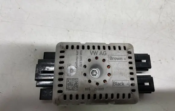Volkswagen Golf VII Other control units/modules 5Q0035570