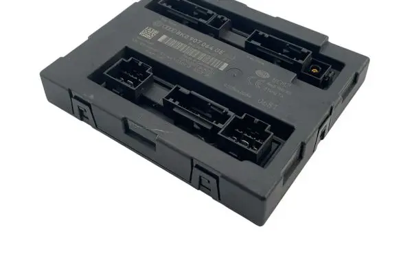 Audi A5 8T 8F Comfort/convenience module 8K0907064GE 5DK00991887 00002001