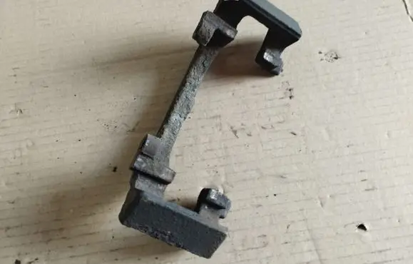 Chrysler Voyager Front Brake Caliper Pad/Carrier 