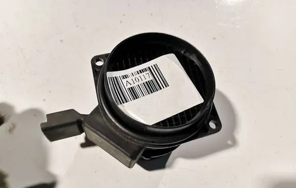 Peugeot 807 Mass air flow meter 9632215280
