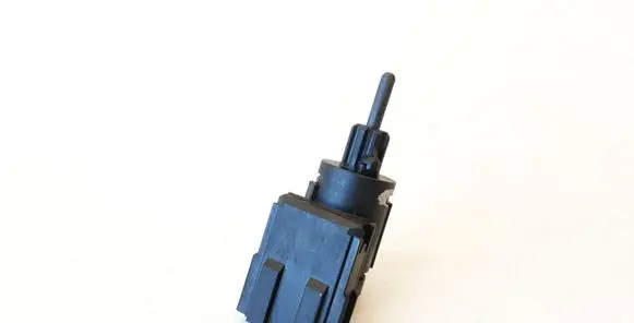Seat Alhambra (Mk1) Brake pedal sensor switch 1J0945511D 19322000