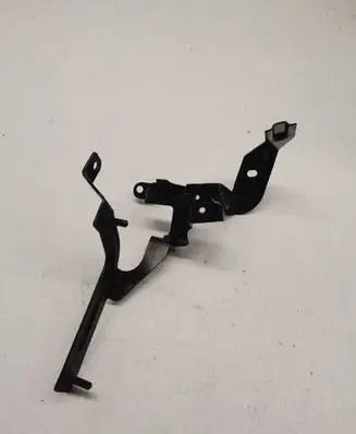 Volkswagen Touareg II Other engine bay part 7P6907297