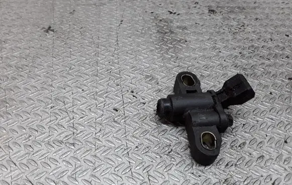 Ford Mondeo Mk III Crankshaft position sensor