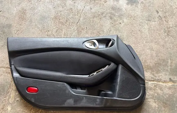 Nissan 370Z Front door card panel trim 809751EA2A