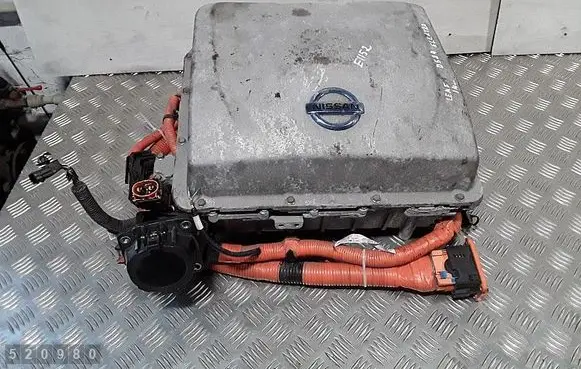 Nissan Leaf I (ZE0) Voltage converter inverter 292C03NF5C
