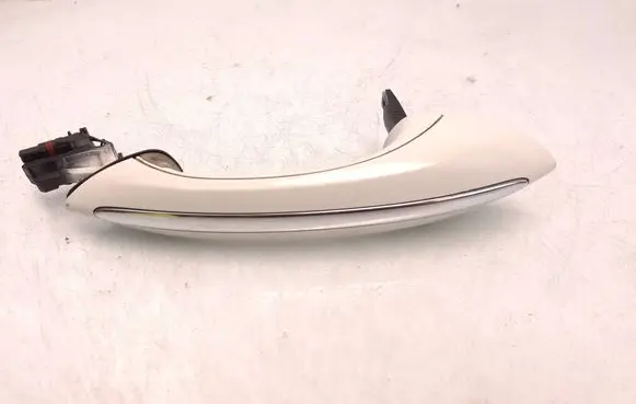 BMW 5 F10 F11 Front door exterior handle 7305276 33911 14251120