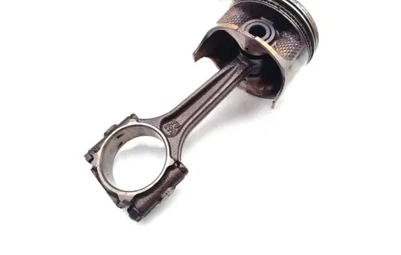 Jeep Grand Cherokee (WJ) Piston with connecting rod ERH
