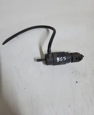 Mercedes-Benz E W212 Windscreen/windshield washer pump 3090179