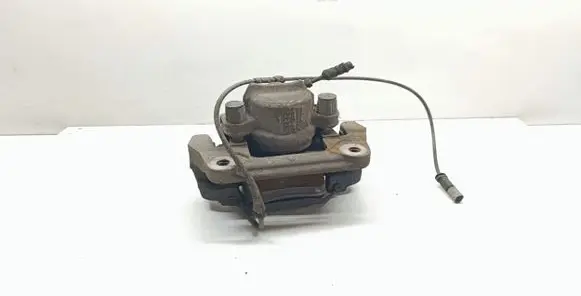 BMW X3 F25 Front brake caliper