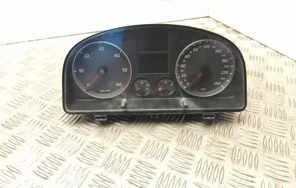 Volkswagen Touran I Speedometer (instrument cluster) 1T0920860A VWZ7Z0C7451003 V1312131