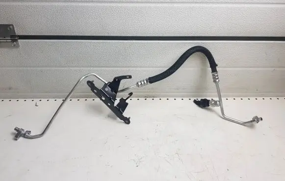 Renault Austral Air conditioning (A/C) pipe/hose 924C49211R 1234YF