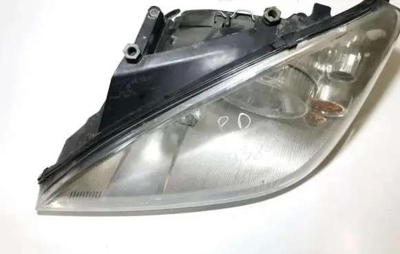 Ford Galaxy Headlight/headlamp 7m6941015l