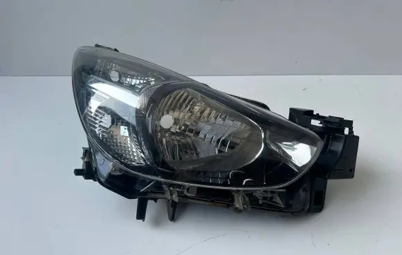 Mazda 2 Headlight/headlamp DB5J-51030