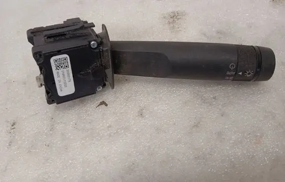 Chevrolet Volt I Indicator stalk 20965178 01960110205