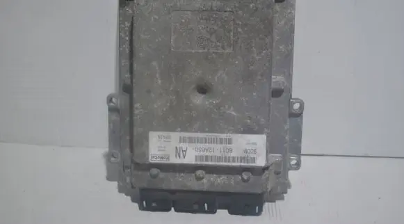 Ford Focus Engine control unit/module 12A650