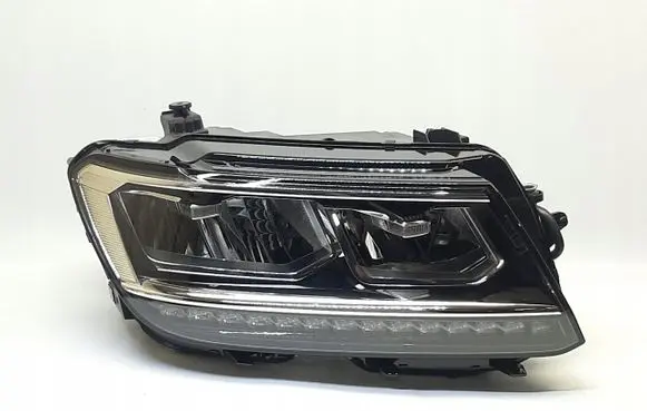 Volkswagen Tiguan Headlight/headlamp 5NB941036B
