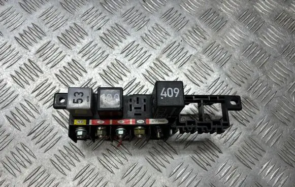 Audi A6 S6 C6 4F Fuse box set 8D0941622