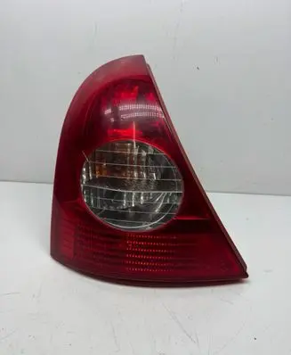 Renault Clio II Rear/tail lights 8200071413 89023922 050701