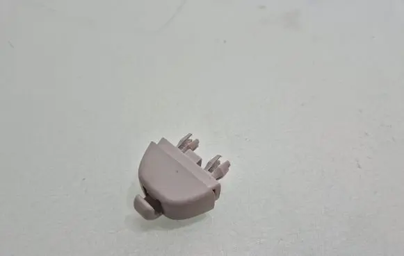 Audi A6 S6 C6 4F Sun visor clip/hook/bracket 