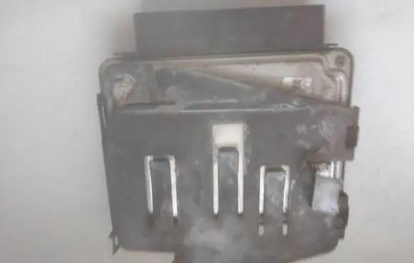 Skoda Octavia Mk2 (1Z) Engine control unit/module 03G906021LB 1039S17180 0281013238