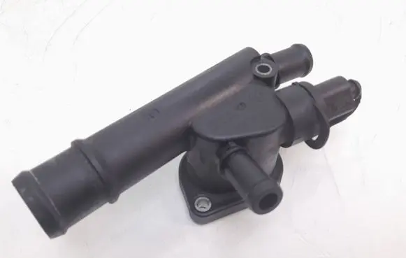 Volkswagen Jetta V Engine coolant pipe/hose 038121132D 06A919501A