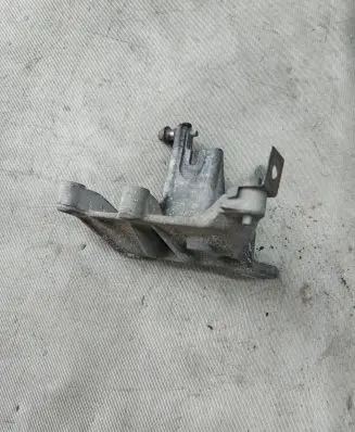 Ford Galaxy Power steering pump mounting bracket 9656392880 22484N01