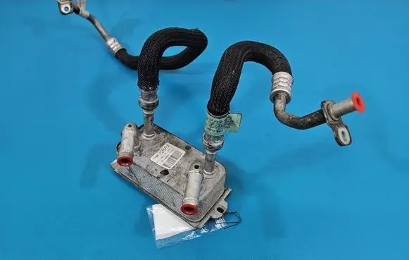 Ford Mondeo MK V Engine oil radiator DG937A095AD IMPRK1591378