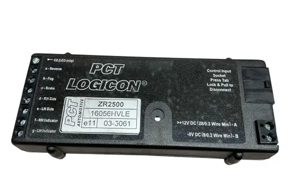 Volvo V50 Tow bar trailer control unit/module ZR2500