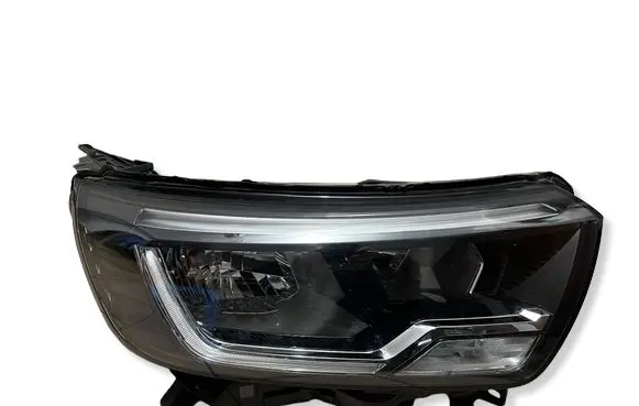 Renault Kangoo III Headlight/headlamp 260100108R