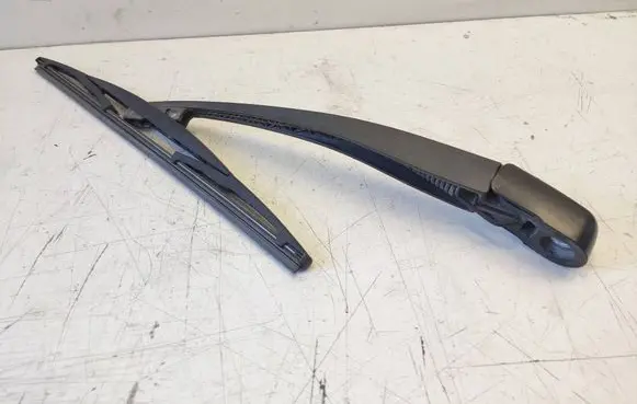 Nissan X-Trail T31 Rear wiper blade arm 39852