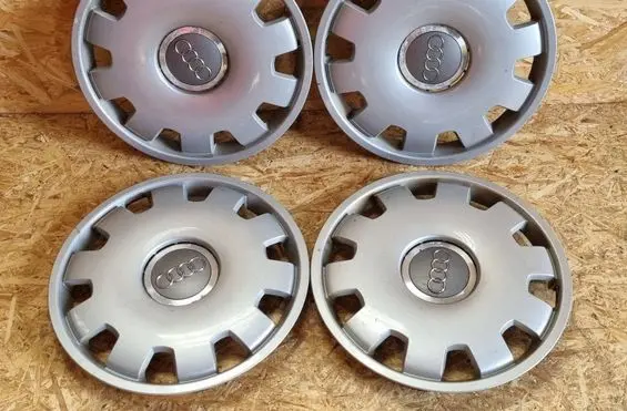 Audi A4 S4 B7 8E 8H R16 wheel hub/cap/trim 4B0601147D