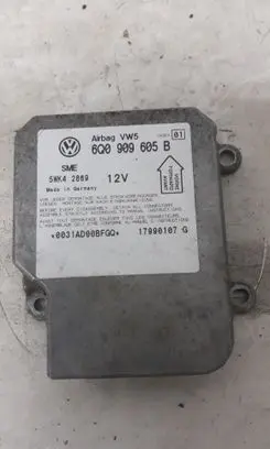 Volkswagen PASSAT B5.5 Airbag control unit/module 600909605B