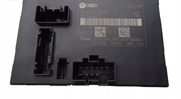 Audi A5 8T 8F Seat control module 8K0959760E