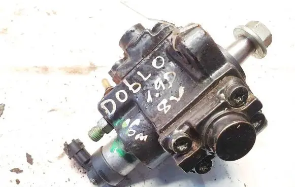 Fiat Doblo Fuel injection high pressure pump 0445010150 0055205935