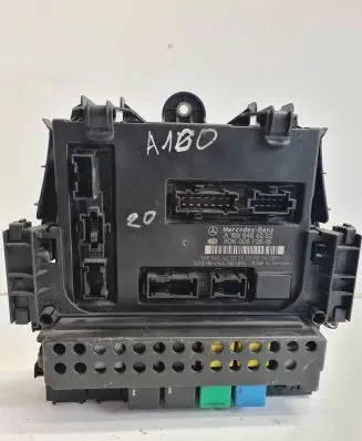 Mercedes-Benz A W169 Fuse box set A1695454232 5DK00872815