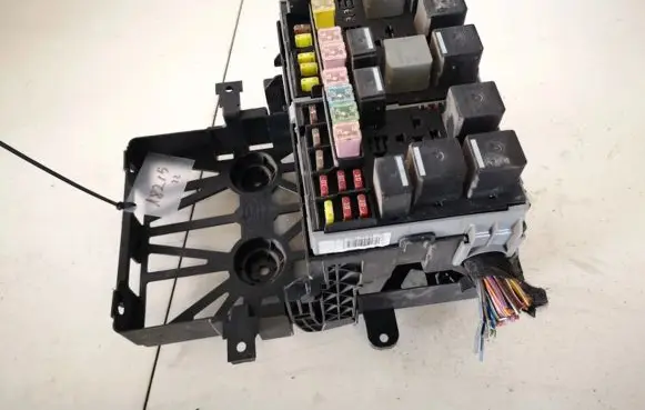 Ford Transit Fuse box set 6c1t14c445ab 6c1t-14c445-ab